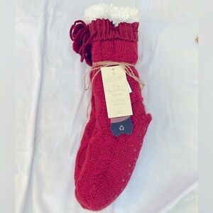 NWT Cozy Slipper Socks